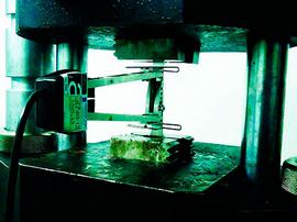  Laboratório de ensaios mecânicos e metalográficos